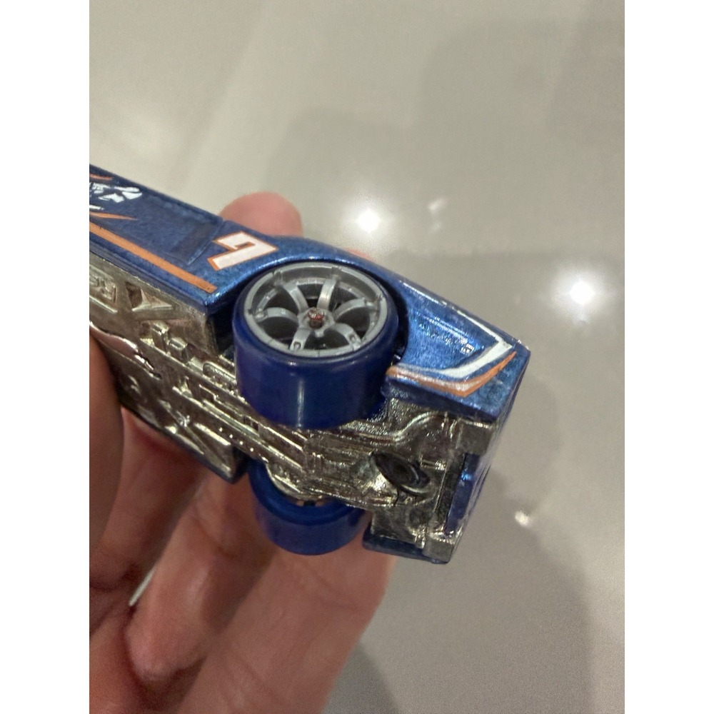 Hot Wheels Acceleracers Reverb Teku - Picture 11 of 12